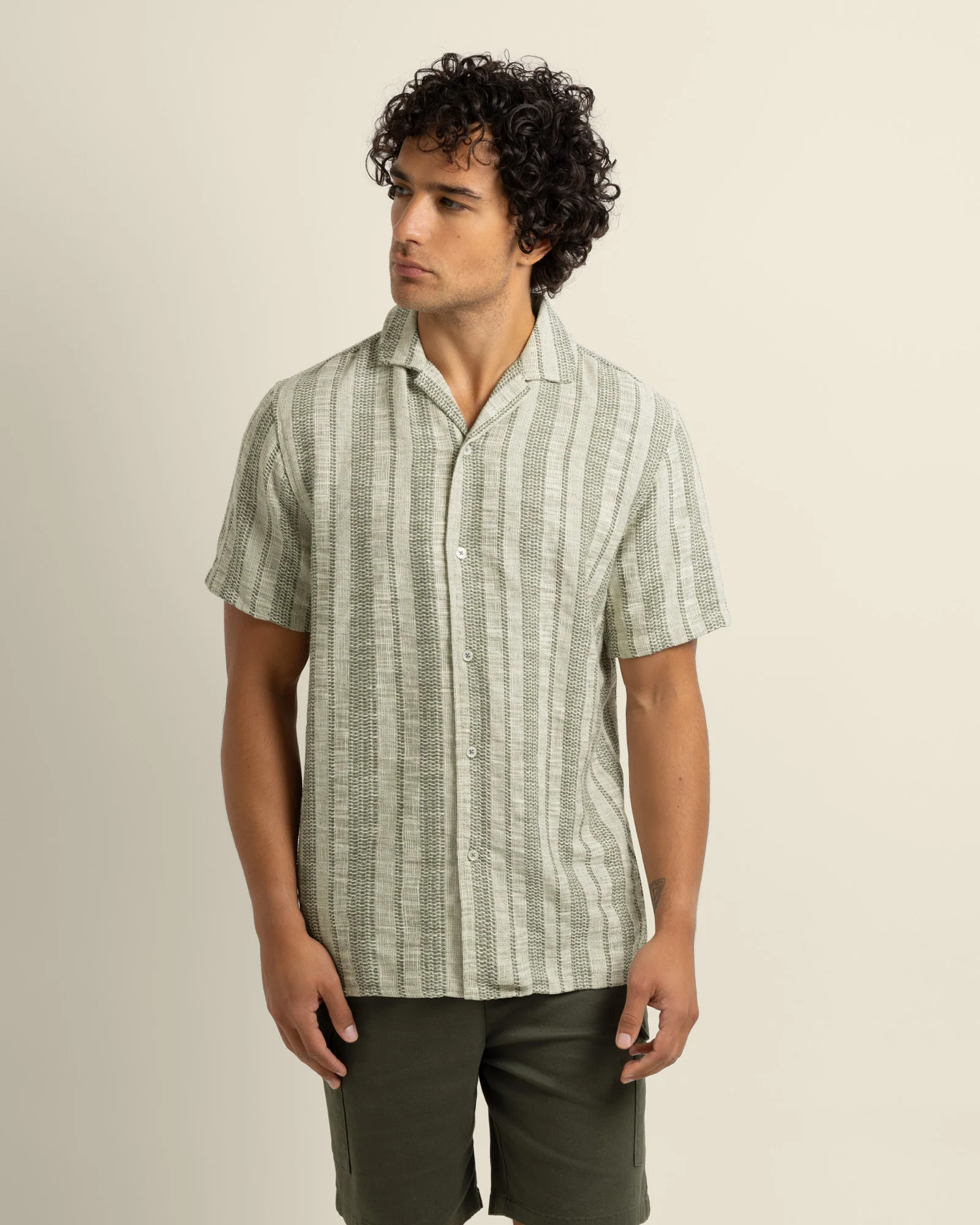 Aric - Jacquard Stripe Short Sleeve Shirt - Image 8