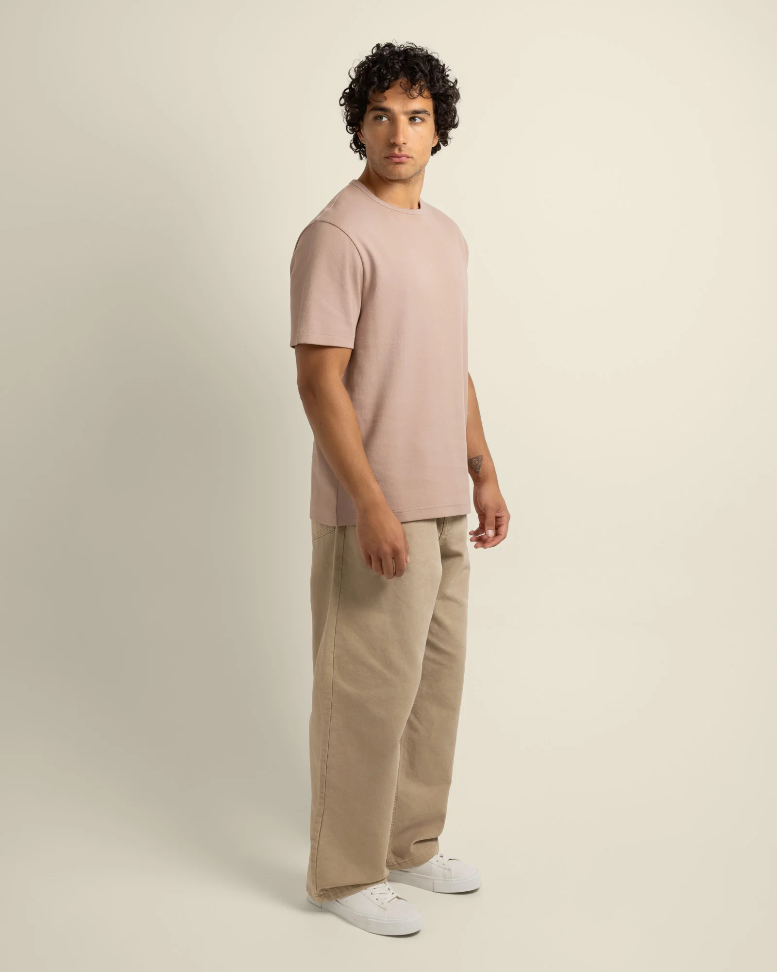 Arvid - Ribbed T-Shirt - Image 15
