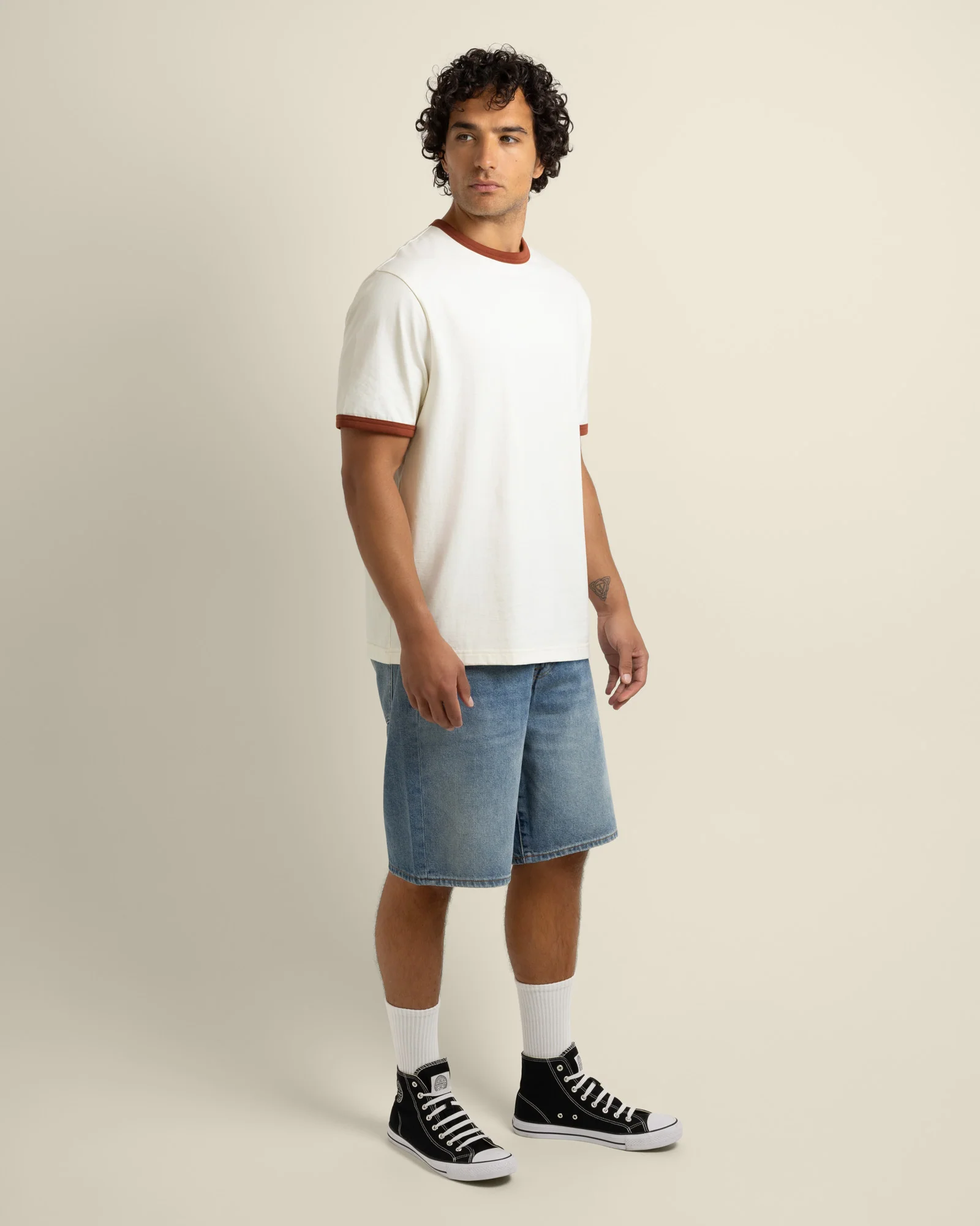 Erikson - Contrast Trim T-Shirt - Image 14