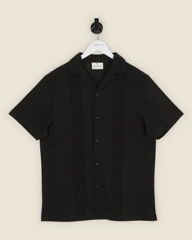 Kari - Leaf Embossed Short Sleeve Shirt - Image 8