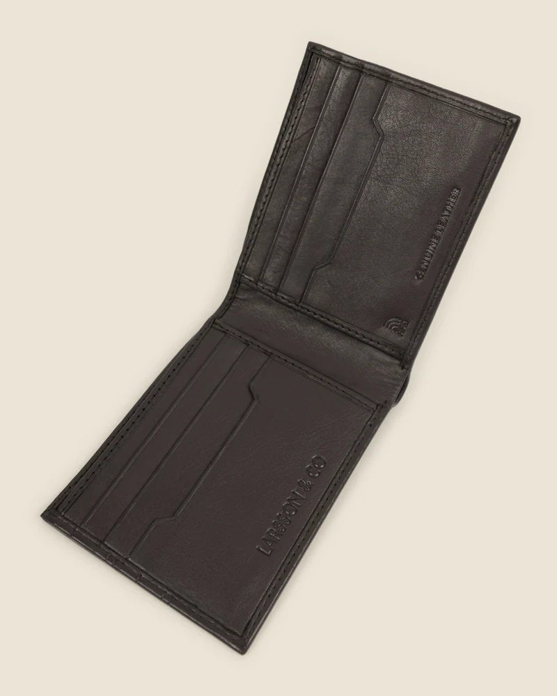 Kemi - Leather Wallet With Embossed Stripe - Image 7