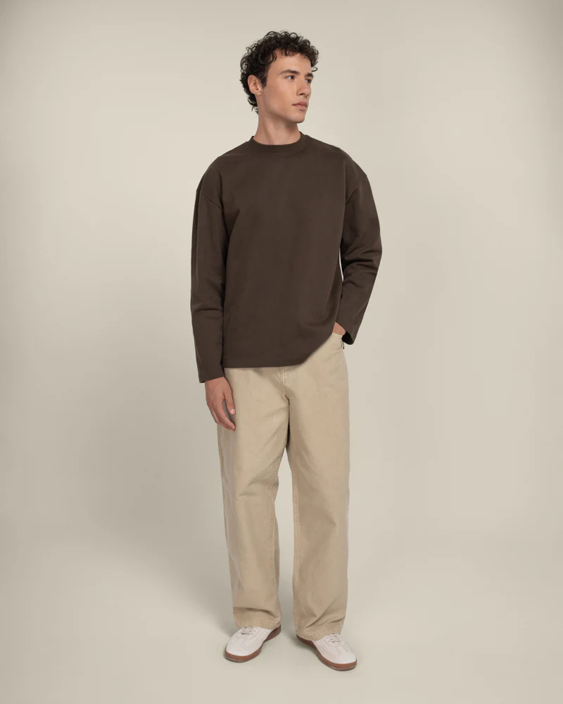 Praesto - Oversized Stepped Hem Sweatshirt - Image 15