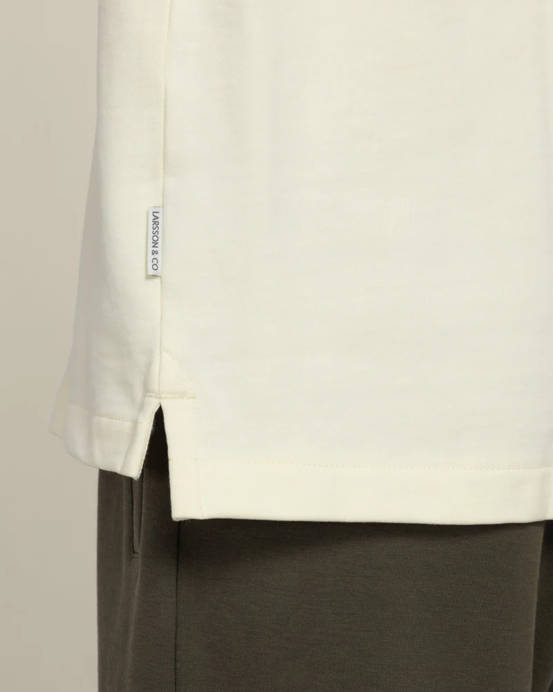 Praesto - Oversized Stepped Hem Sweatshirt - Image 24