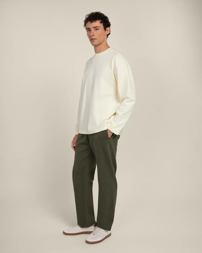 Praesto - Oversized Stepped Hem Sweatshirt - Image 6