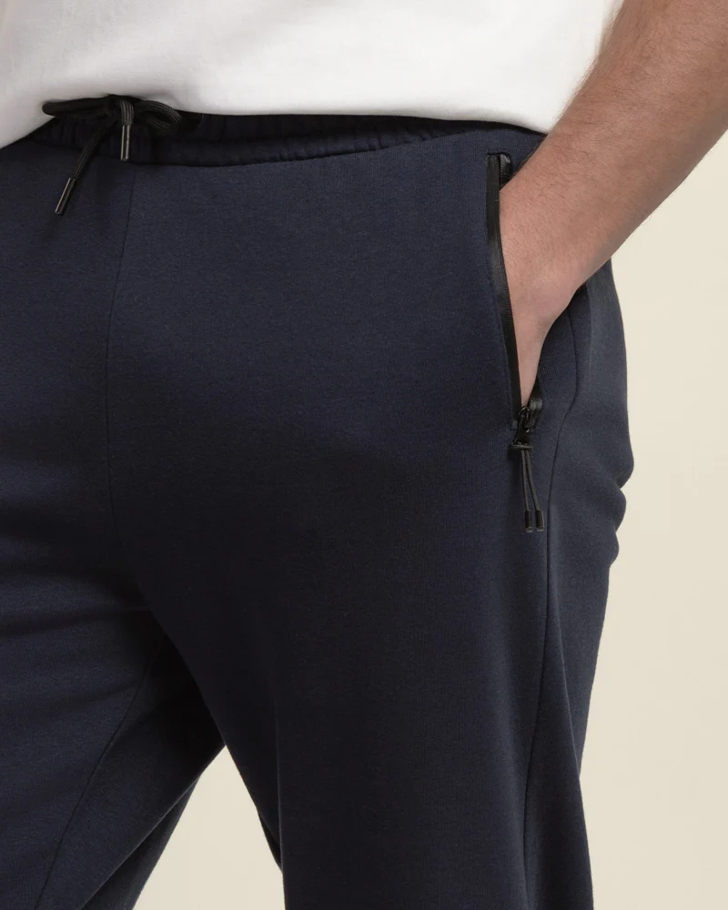 Zipped Pocket Panel Slim Fit Jogger - Image 5